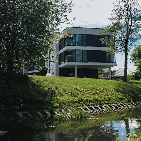 Daire Riverside Ronze